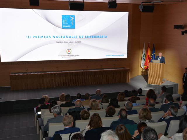 3PremiosNacionalesEnfermeria2025_CGE (38)